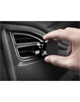 Магнитна стойка за телефон в кола за решетка